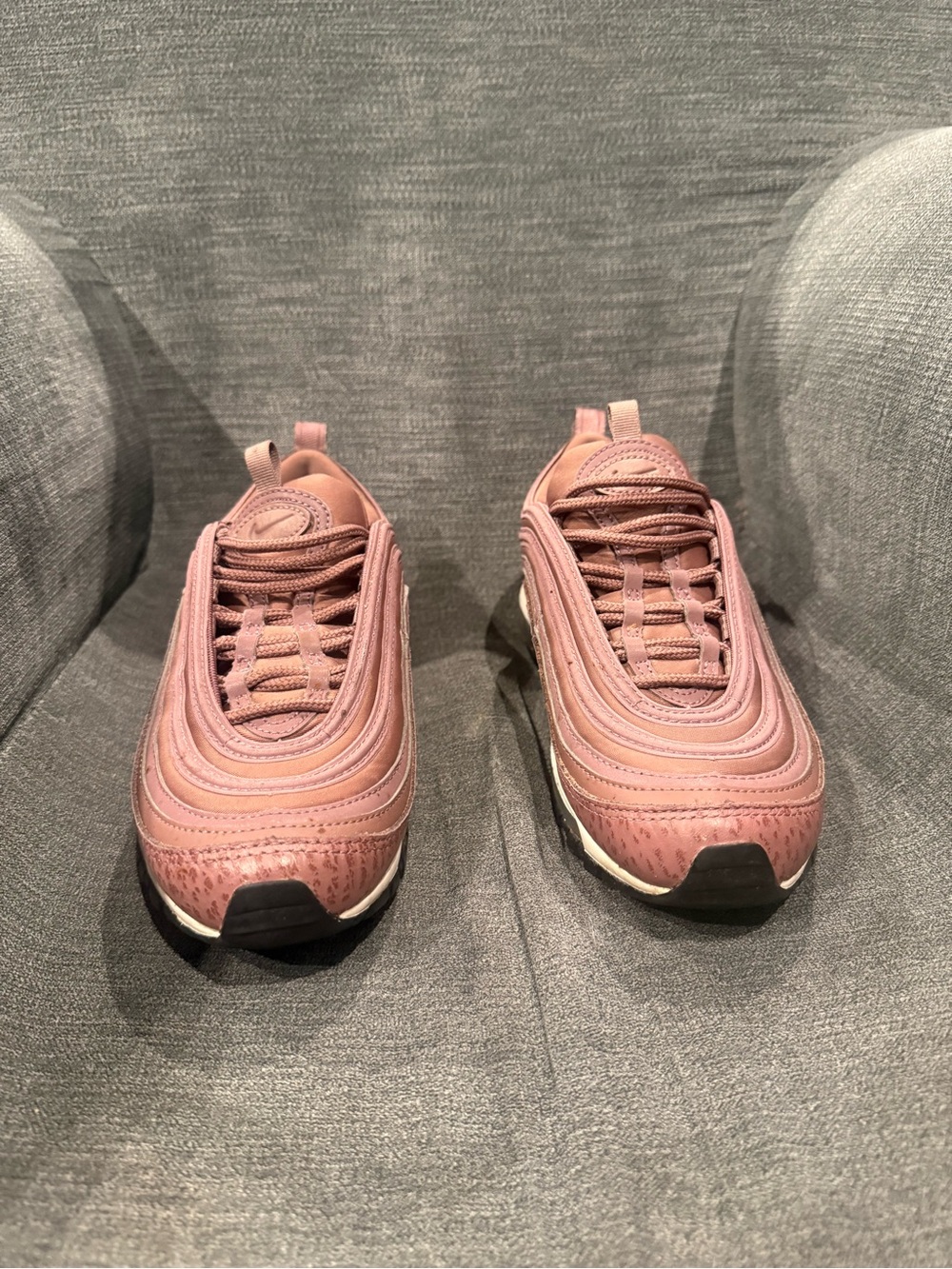 Nike Air Max 97 Leather Running Shoe Smokey Mauve Purple Women's Size 5.5